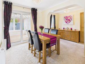 Dining room- click for photo gallery